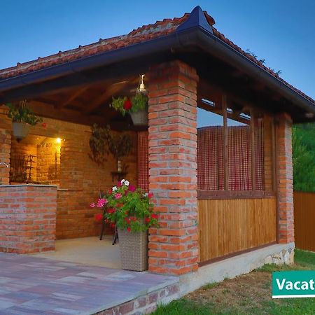 Vacation Home Alan 2 Kulen Vakuf Dış mekan fotoğraf