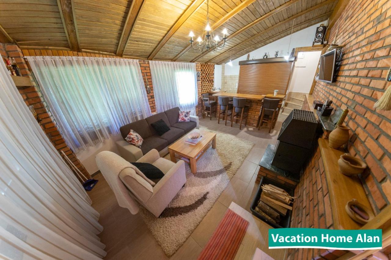 Vacation Home Alan 2 Kulen Vakuf Dış mekan fotoğraf