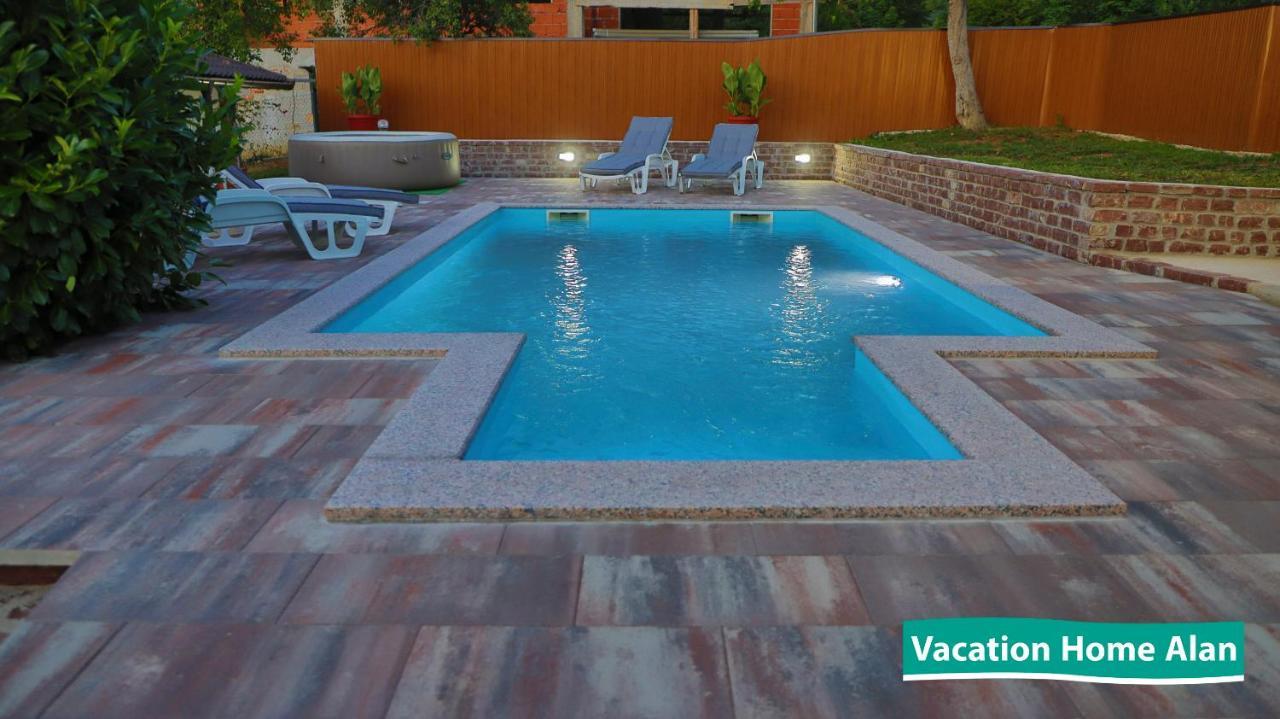 Vacation Home Alan 2 Kulen Vakuf Dış mekan fotoğraf